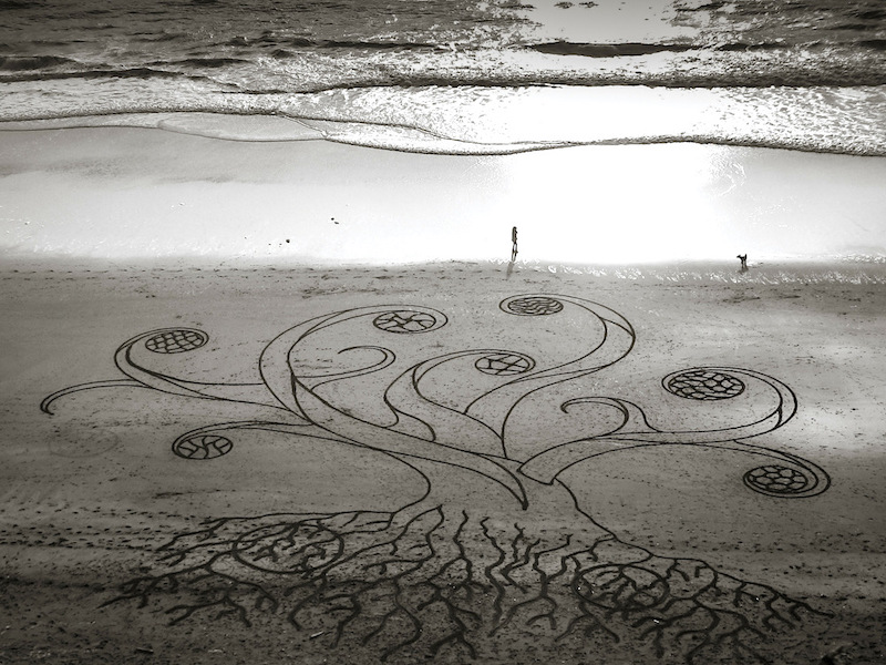 Earthscape artwork by Andres Amador, 'World Tree', 2013. Daly City, CA